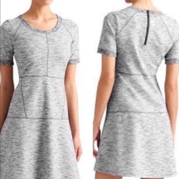 Athleta Heather Green En Route Skater Flared Casual Dress Size Small S - Picture 2 of 7